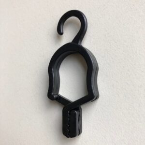 Sjaalhanger zwart met ophanghaakje