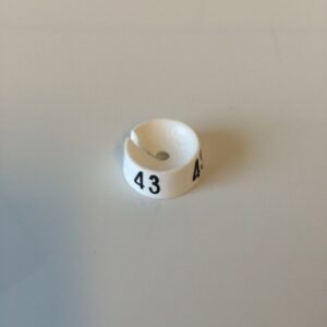 MB wit/zwart 43 voor op kledinghanger