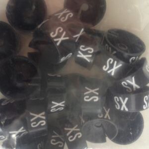 MB zwart/wit XS voor op kledinghanger