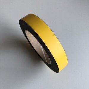 Magneetband geel rol 10 meter breed 15mm