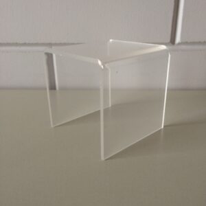 Acryl-bruggetje 10x10cm hoog 50mm transp