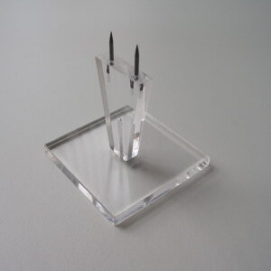 Acryl-hakstandaard - prikker hoog 60 mm